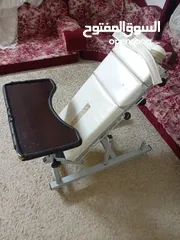  3 جهاز للوقوف للاطفال الذين يعانون من شلل دماغي جهاز بحال الوكاله استعمال بسيط كل اغراضه معه