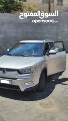  1 جيب تيفولي 2016 كوري أصل وكالة ماتور 1600 بنزين مع فتحة سقف