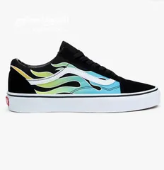  1 vans old skool glow flame not uesd new with box