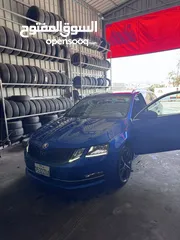  1 سكودا ستيشن