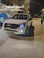  6 ايسوزو مميزه للبيع 2108