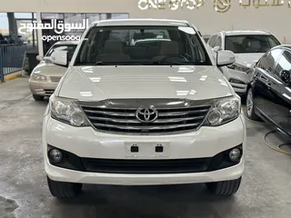  4 Toyota Fortuner V4 GCC single owner