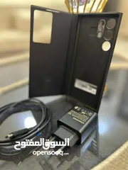  5 كفر سمارت s22 ultra للبيع مع ملحقات واصلي من شركه