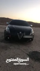  3 الفا روميو جولييا