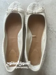  3 احذية نسائية بدون كعب