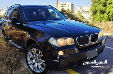  1 جيب مميز BMW X3 بانوراما