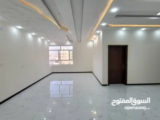  21 عماره استثماريه للبيع في منطقه بيت بوس