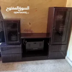  1 بوفيه بحالة جيدة جداً للبيع