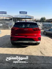  21 كيا نيرو 2022 فل مع فتحة أوتوسكور