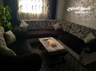  1 كورنر تفصيل وليس تجاري