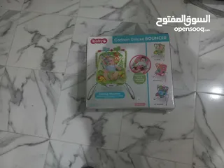  2 بوسات و ماكسي كوزي للبيع