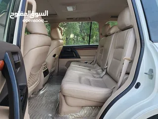  11 Toyota land cruiser V8 gcc  2014