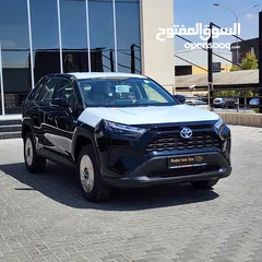  4 TOYOTA RAV4 Hybrid 4*4 LE 2024