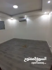  2 شقه غرفه وحمام عزاب