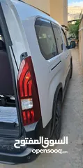  9 بيجو ريفتر 2023
