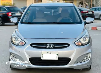  1 اكسنت  دهان شركه . 1.6 متور. 4 غيار  بنزين