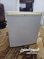  3 ثلاجه مكتب