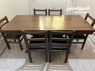  1 طاولة سفرة بحالة ممتازة للبيع