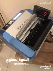  2 ماكينة عد نقود