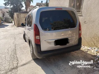  5 بيجو ريفتر 2020 عداد110 6+1