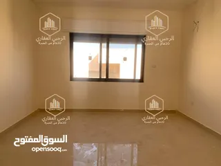  6 روف / للايجار / لم تسكن / 3نوم / مع ترس / الرابية