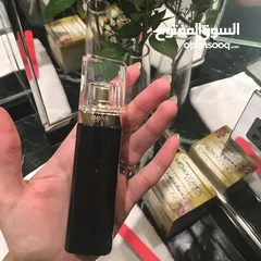  14 عطور فرنسيه