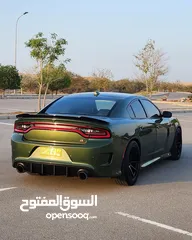  3 Dodge Charger SRT 392