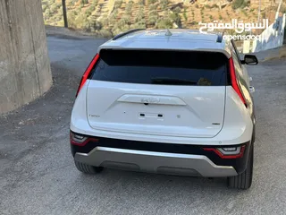  4 كيا نيرو 2022 الأكثر مبيعا