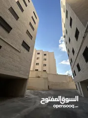  17 شقة للبيع في مرج الحمام شارع الامير محمد