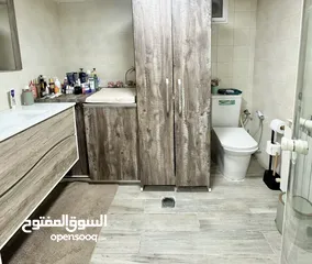  6 شقة للبيع في الطيرة