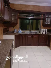  6 منزل للايجار* طبعا سوف يتم تفريغه من جميع مافيه من أكياس وكراتين*