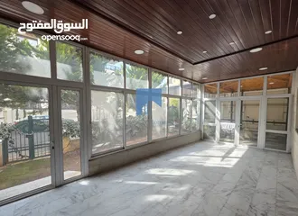  10 شقة أرضية مميزة للبيع في الصويفية  - خلف أماسي 200م مع حديقة وترسات 200م