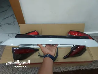  2 ضواو خلفيه تويتا كورولا