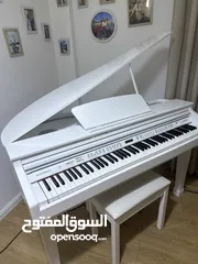  1 بيانو كهربائي