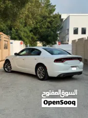  2 DODGE CHARGER SXT 2016 V6 FULL OPTION - SINGLE OWNER - AGENCY MAINTAINED - EXCELLENT CONDITION CAR!