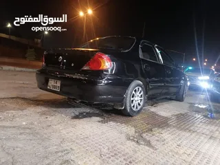  1 كيا سبكترا موديل 2002