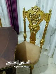  3 طاولة سفرة مع 6 كراسي للبيع  حالتها جيدة جدا