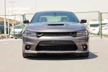  1 دودج تشارجر خليجي 2018 عليها بدي كيت SRT بحاله ممتازه V6 جاهزه للتسجيل والاستخدام