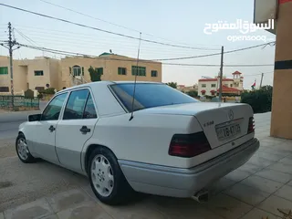  5 للبيع  E200 Mercedes