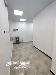  2 صالة مجهزة كمختبر تحاليل للايجار في بن عاشور وتصلح لاى نشاط اخر