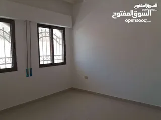  2 منزل مكون من طابقين مساحة البناء 240 م2 كل طابق 120 متر2 تشطيب سوبر ديلوكس