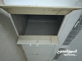  3 مخازن تجاريه