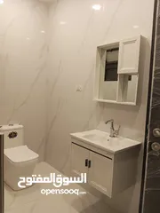  5 شقة ارضية للبيع- طبربور -  خلف صالة ليالي الشرق