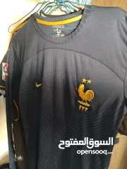  1 تيشيرتات ريال مدريد مواسم قديمه و جديده منها اصلي ومنها لا