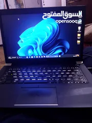  5 الجهاز هو من فئة الأعمال (Business-Class) التابعة لشركة Dynabook اليابانية، وهي استمرار لخط أجهزة To