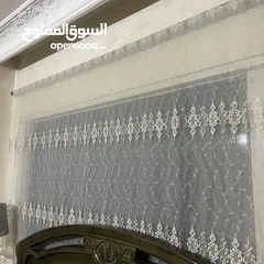  5 ستائر لون ابيض جديد بحالة الوكاله عدد 2