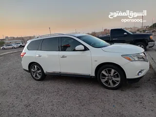  7 Pathfinder Full Option 2014