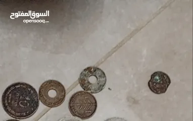  9 عملات قديمه من فئه لجنيه الاسرائيلي وليره السرائيليه وفئه الشيكل وعملاد معدنيه فلسطينيه