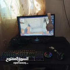  1 جهاز كمبيوتر للبيع بسعر حرق