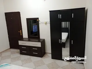  2 عيشي براحة وأمان في الخوض: غرفة فردية لِموظفة عمانية بسعر مناسب